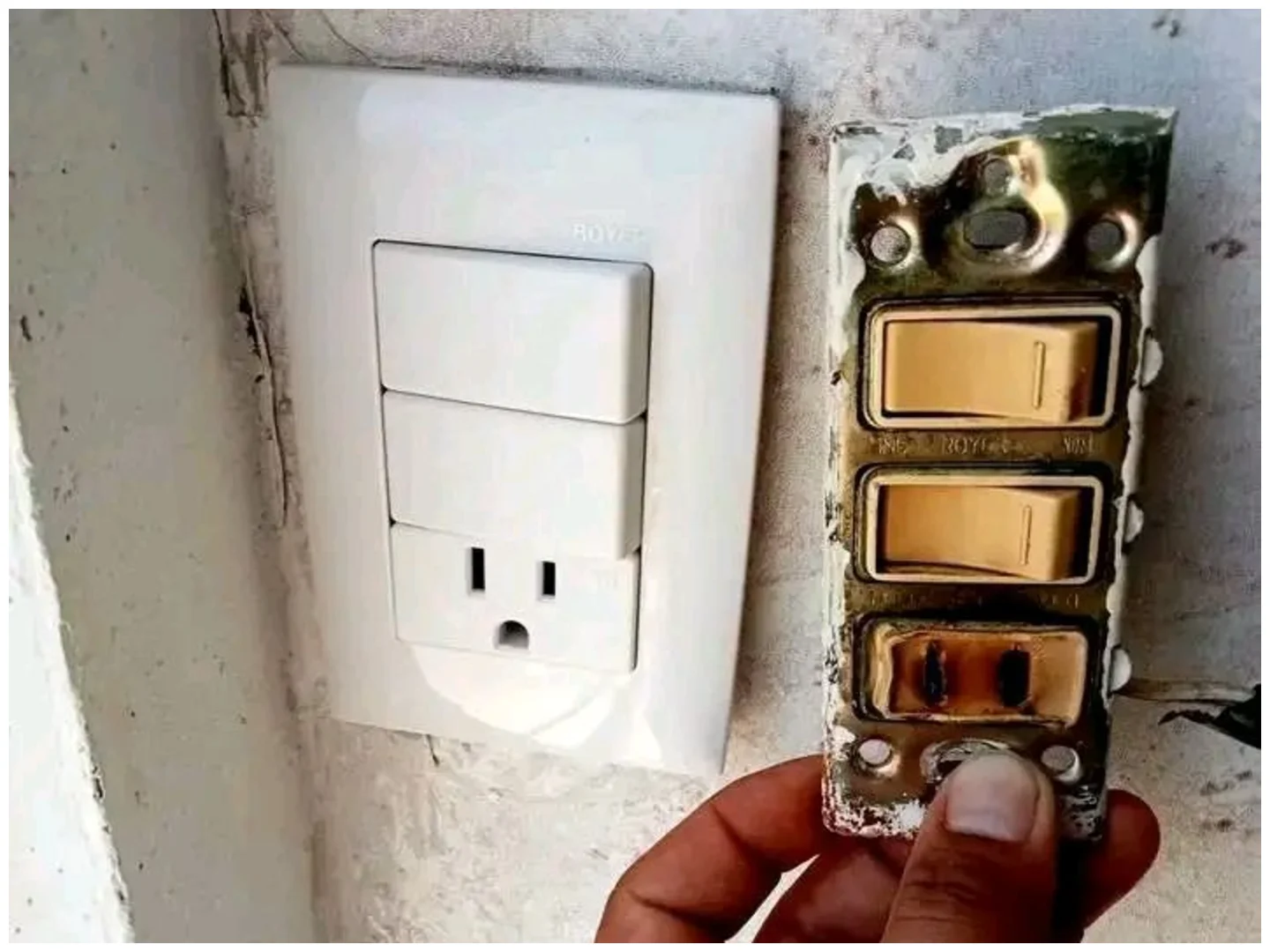 Tecnico haciendo Reparación de Falla Electrica en Torreón